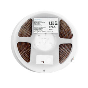 Bande LED enroulée sur bobine blanche avec étiquette produit V-TAC visible et fils de connexion rouge et noir
